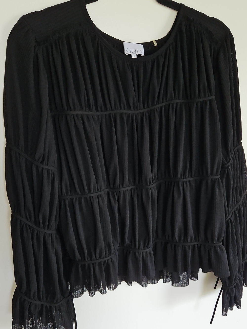 Kinly Ruched Top Size Small - Picture 2 of 11